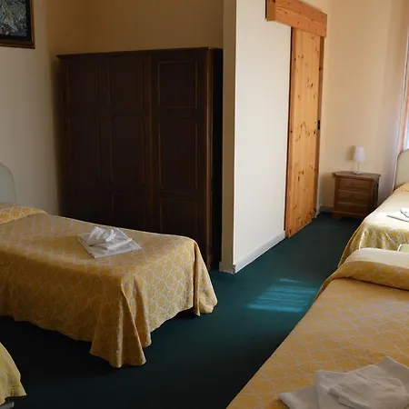 Regina Giovanna Hotel